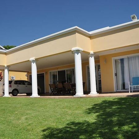 דורבן King Palm Self-Catering Suite מראה חיצוני תמונה
