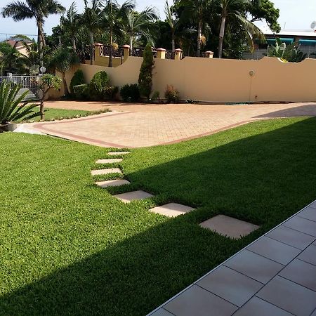 דורבן King Palm Self-Catering Suite מראה חיצוני תמונה
