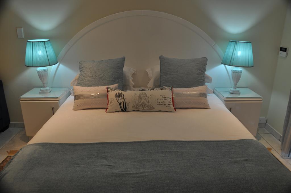 דורבן King Palm Self-Catering Suite מראה חיצוני תמונה